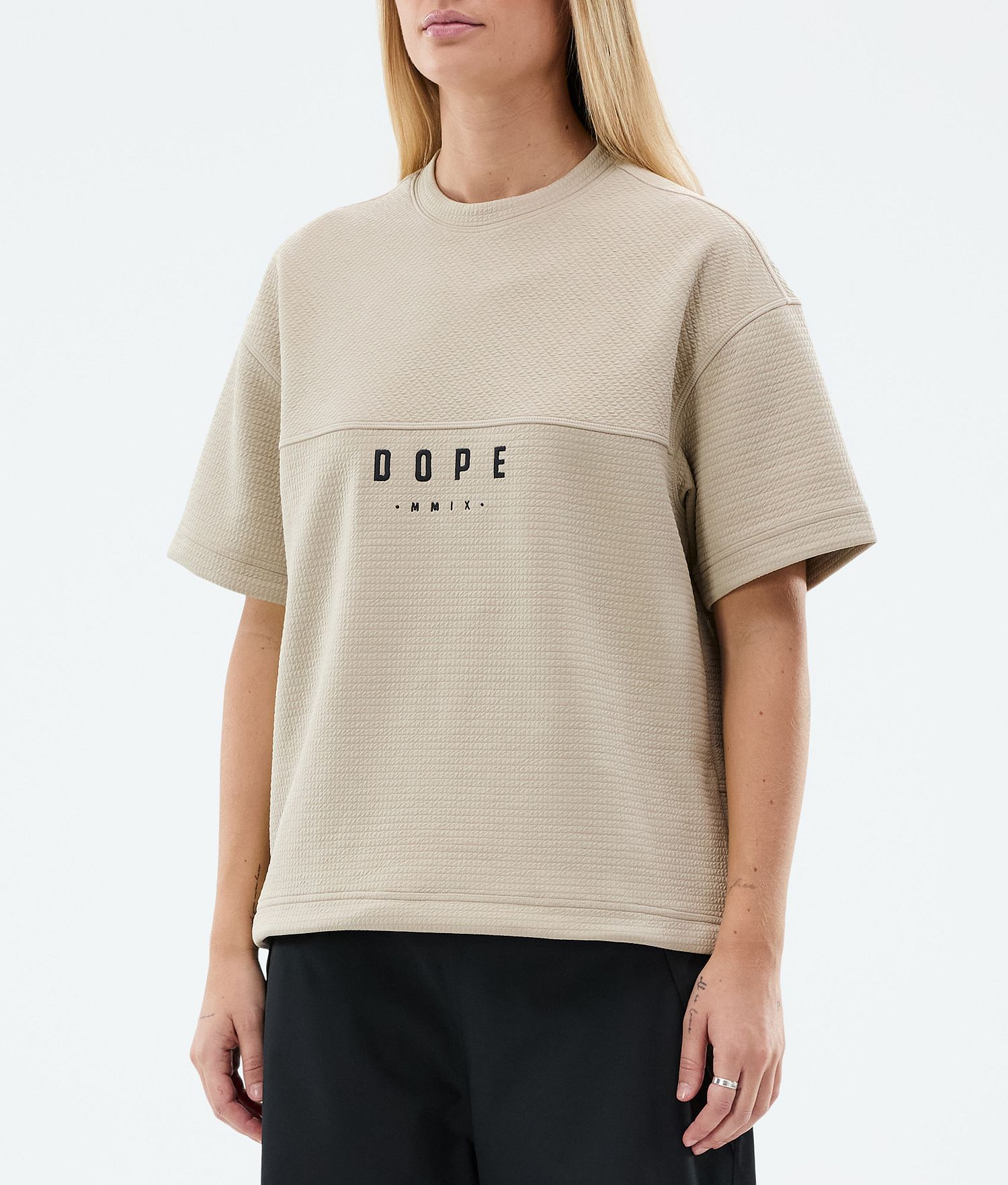 T-shirt femme milieu couche Dope Forge W Sable